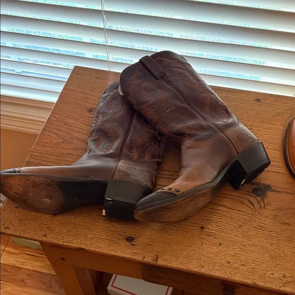 Men's Tony Lama Western Leather Boots - Brown and Tan 8.5 - Picture 3 of 7